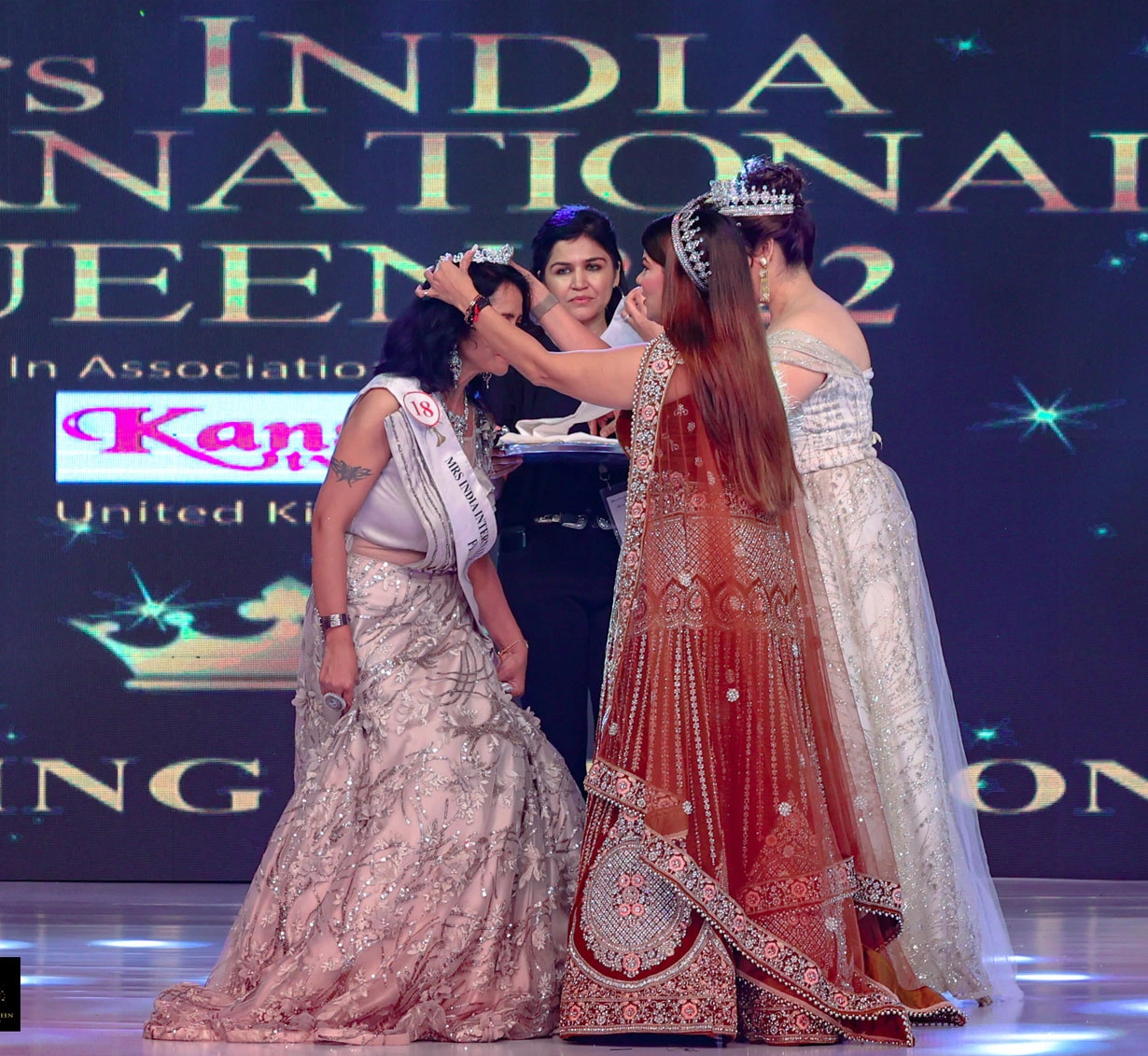 CROWNING MOMENTS - Mrs India International Queen