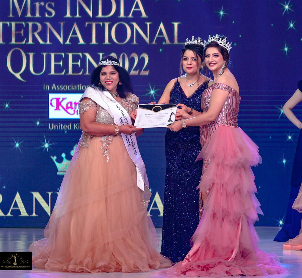 CROWNING MOMENTS - Mrs India International Queen