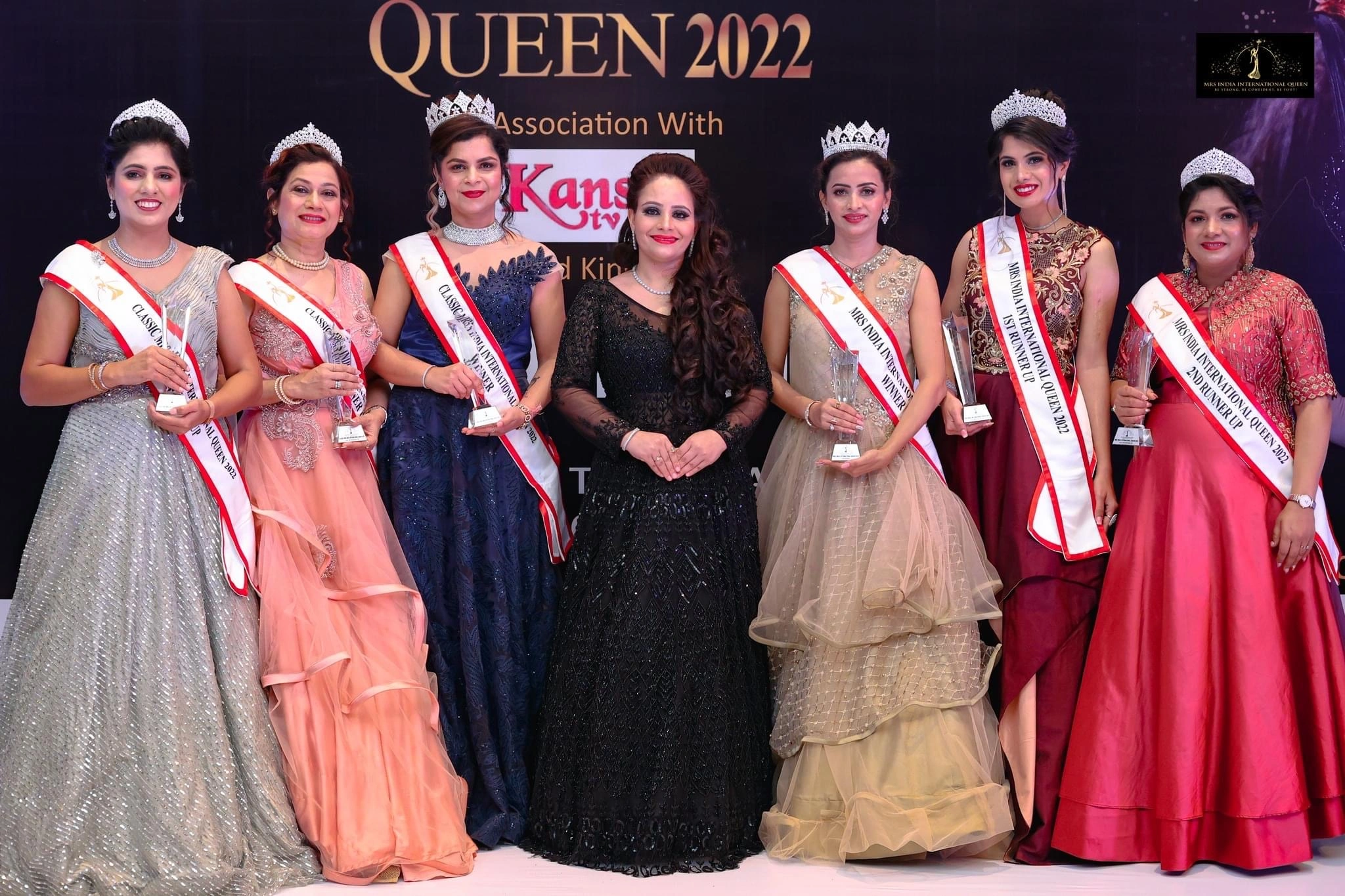 WINNING MOMENTS - Mrs India International Queen